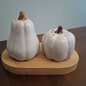 Pumpkin Patch Salt and Pepper Shakers